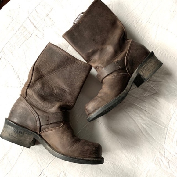Frye Boots - Picture 2 of 7